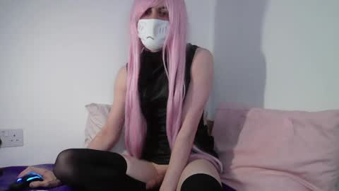 0tter  chan online show from May 17, 5:12 pm
