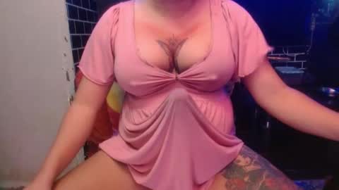  i am trixie im Your Selfsucking Mistress  online show from December 20, 2:50 am