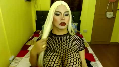 HUGECOCK online show from April 1, 4:59 pm