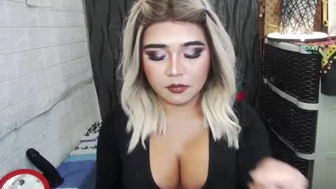 sexy kia online show from October 3, 2:00 am