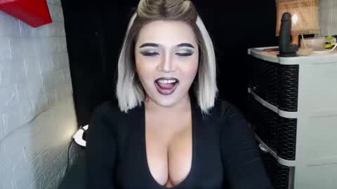 sexy kia online show from February 14, 12:51 am