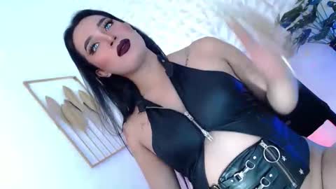 Caroline online show from September 18, 6:51 am