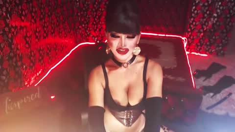 Snapshot of _hailyourqueenx chatting on December 18, 7:26 am GoDDess  Chloe online show from December 18, 7:26 am