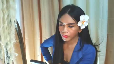 _karie_ online show from October 24, 5:18 pm