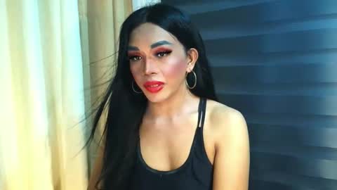 _karie_ online show from November 14, 1:30 pm