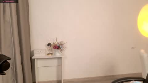 _meow_neko_ online show from March 26, 2:59 am