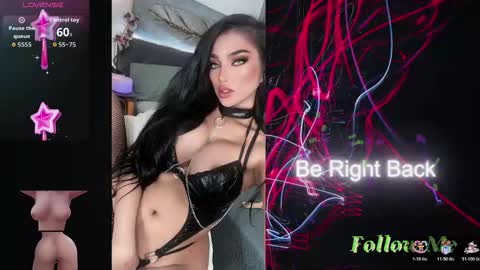 Snapshot of _morganmoore_ chatting on October 20, 4:10 pm MORGAN KEEP ON FOLLOWING online show from October 20, 4:10 pm