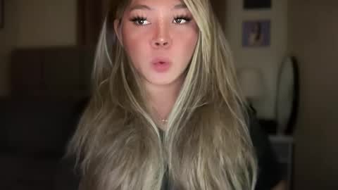 JANE 3 online show from April 17, 6:53 pm