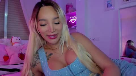   online show from December 2, 9:29 pm