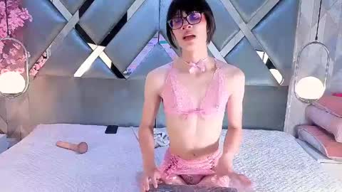    online show from June 8, 1:28 am