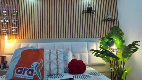 Angel Shine online show from December 6, 2:22 pm