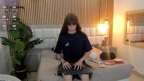 Angel Shine online show from December 19, 2:13 pm