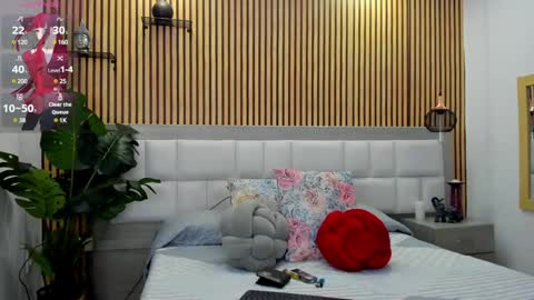 Angel Shine online show from December 24, 12:00 pm