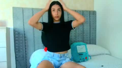 Snapshot of adhara365 chatting on January 6, 10:05 pm adhara star 3 online show from January 6, 10:05 pm