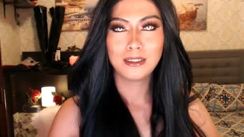 Dominant Goddess Contessa online show from January 5, 6:24 am