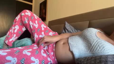 Snapshot of afrodit01 chatting on October 28, 10:57 am afrodit01 online show from October 28, 10:57 am