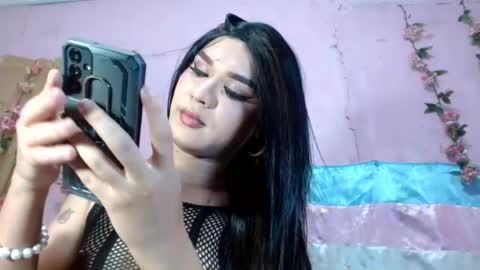 Jess online show from August 5, 9:37 am