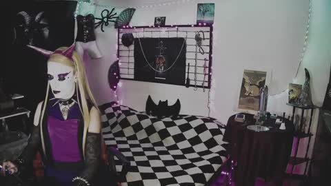 Mistic witch online show from January 26, 5:45 am