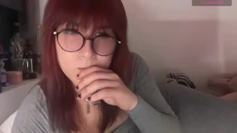 Snapshot of alealacta chatting on October 11, 11:51 pm alealacta online show from October 11, 11:51 pm