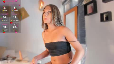 aleexiiaa online show from April 14, 4:56 pm