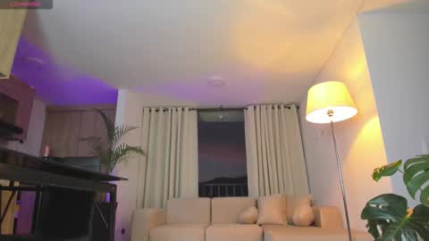 A L E J A N D R A online show from January 14, 11:25 pm