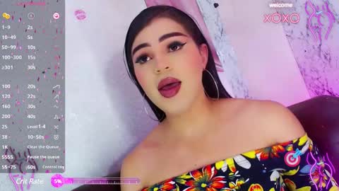  Alexandra Spellman  online show from January 20, 3:18 pm