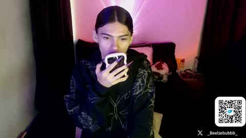 Snapshot of alice_m00nn chatting on February 16, 11:38 am alice_m00nn online show from February 16, 11:38 am