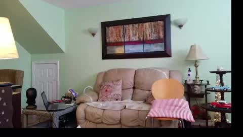 Alicia deHart  Help me reach 1000 Followers. Its FREE online show from April 14, 10:15 pm