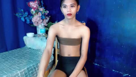 aliexagrey online show from September 27, 8:12 am