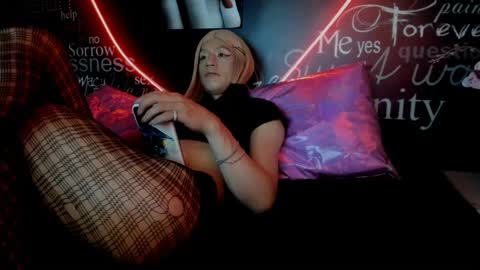 alishaa_nixx online show from September 27, 2:20 am