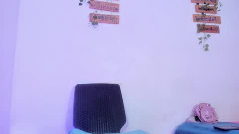 Alisia online show from February 12, 4:08 am