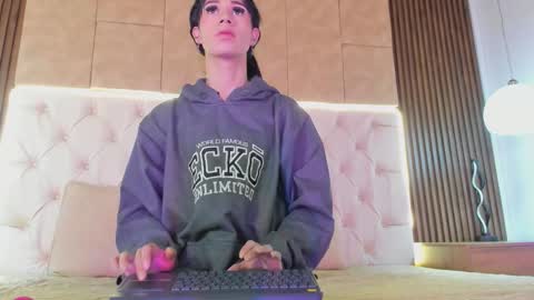 aliss online show from October 24, 2:05 am