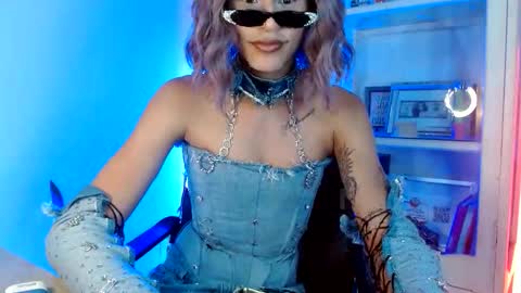 Snapshot of alogenotwink chatting on September 19, 9:53 pm STEPHAN online show from September 19, 9:53 pm
