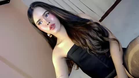 LEXY online show from January 18, 2:25 pm