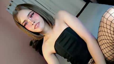 LEXY online show from February 26, 1:30 pm