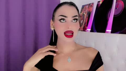 amal_baddel_ online show from April 10, 7:14 am