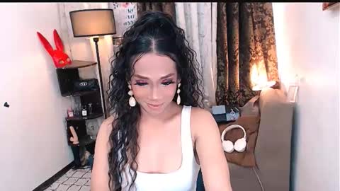 amber online show from November 17, 1:22 pm