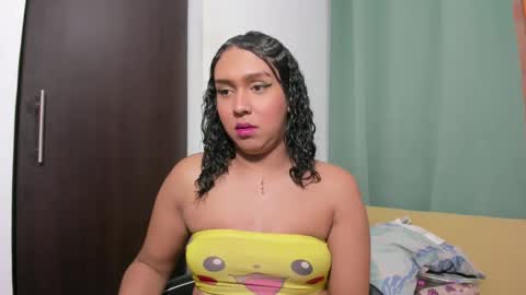 LUISA online show from December 18, 1:59 am