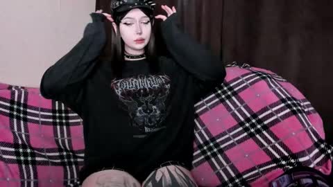 Amelia online show from April 4, 6:22 am