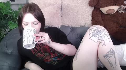 Amelia online show from December 8, 3:56 pm