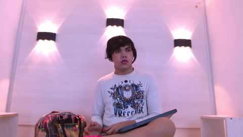 Andres Gil online show from January 31, 8:40 pm