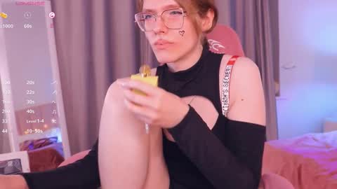 Ange online show from December 4, 11:36 am