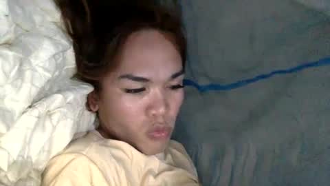 Snapshot of angelic_slutxx chatting on December 29, 1:06 pm Yhanna online show from December 29, 1:06 pm
