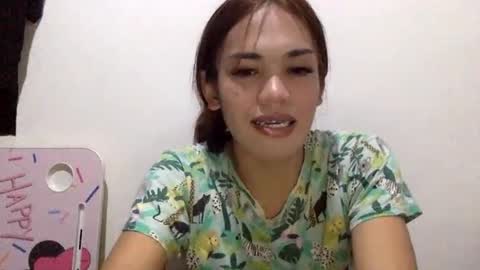 Snapshot of angelic_slutxx chatting on December 30, 11:15 am Yhanna online show from December 30, 11:15 am
