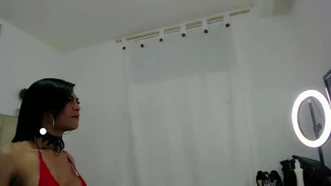 Antonela Mendoza online show from October 24, 6:29 am