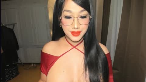 Alicia online show from February 28, 1:07 pm