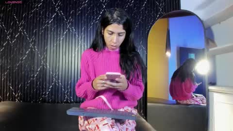 Aria Millers  online show from December 2, 12:08 pm