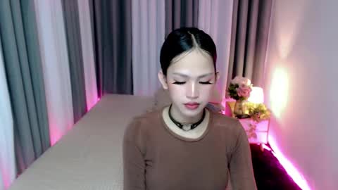 Christine  JorgensenChristmas wish breasts implants  online show from January 7, 12:30 pm