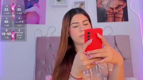 Ashley online show from November 8, 1:55 pm