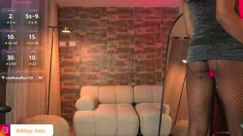 Ashley Fox online show from September 16, 11:31 pm